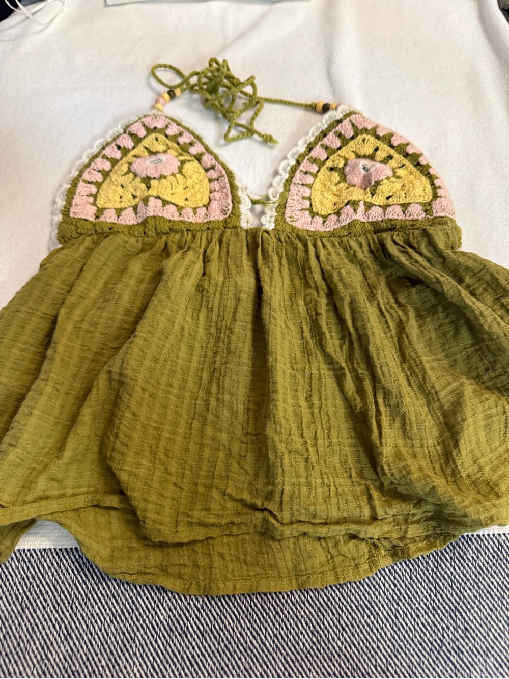Zara Olive Green Crochet Halter Crop Top with Pink and Cream Accents